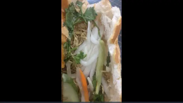 Bánh Mì Gà An An Nguyễn Trãi: Đánh Giá Chi Tiết Từ A Đến Z