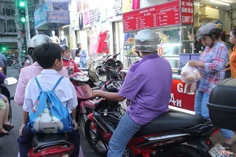 Bánh Mì Gà An An Nguyễn Trãi: Đánh Giá Chi Tiết Từ A Đến Z