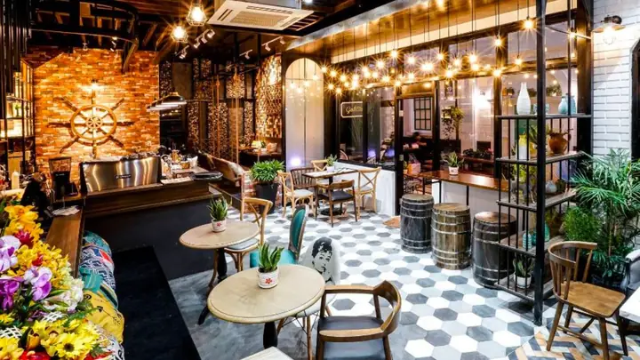 Bánh Tầm Cay Cà Mau: Đặc Sản Không Thể Bỏ Lỡ Khi Du Lịch Đất Mũi