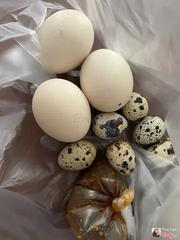 Review Bánh Tráng Chấm Chị Hai: Quán Ăn Vặt Quận 4 Có Thực Sự Ngon?