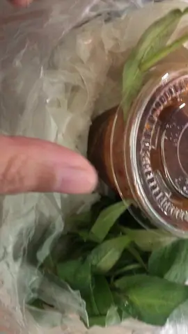 Bánh Tráng Chấm Phan Xích Long: Đánh Giá Chi Tiết Quán Ăn Vặt Cô Gánh