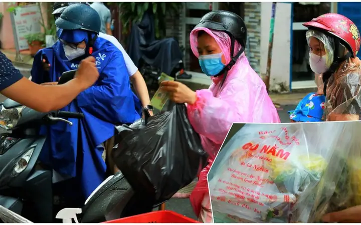 Đánh Giá Chi Tiết Bánh Tráng Trộn Cô Năm: Huyền Thoại Ăn Vặt Sài Gòn Có Đáng Thử?
