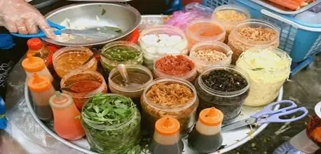 Bánh Tráng Trộn Gần Đây: Các Biến Thể Mới Và Xu Hướng Nổi Bật