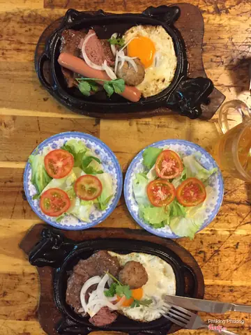 Bò Né 2 Chị Em D2: Review Quán Ăn Nổi Tiếng Quận Bình Thạnh