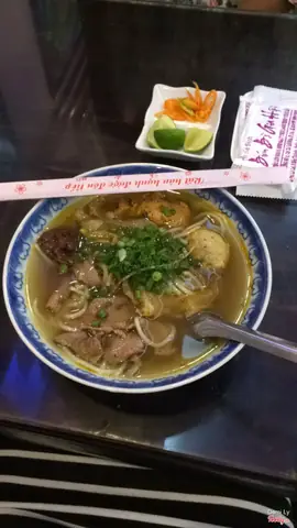 Review Quán Bún Bò Huế Gia Hội: Ngon Đúng Điệu, Giá Bình Dân Ở Quận 11?