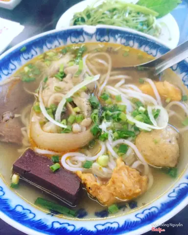 Review Quán Bún Bò Huế Gia Hội: Ngon Đúng Điệu, Giá Bình Dân Ở Quận 11?