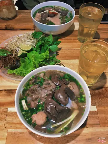 Review Quán Bún Bò Huế Hàng Cá: Trải Nghiệm Chân Thực Tại Hà Nội