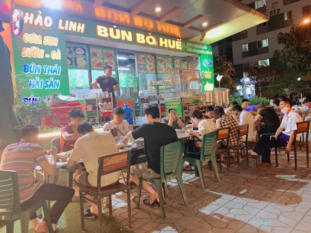 Bún Bò Huế Thảo Linh: Đánh Giá Toàn Diện Món Ăn Đặc Sắc Từ Huế