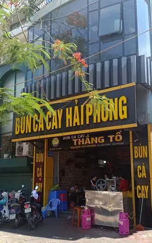 Review Bún Cá Cay Thắng Tồ Hải Phòng: Đặc Sản Cay Nồng Đậm Đà Truyền Thống