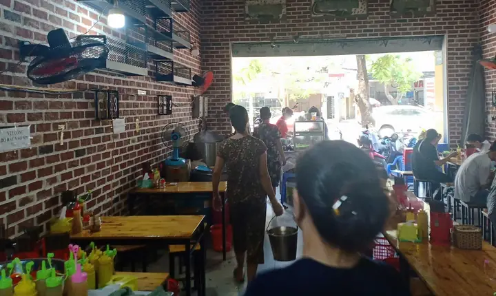 Review Bún Cá Cay Thắng Tồ Hải Phòng: Đặc Sản Cay Nồng Đậm Đà Truyền Thống