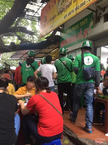 Review Quán Bún Cá Chấm Gốc Đa: Trải Nghiệm Hương Vị Đặc Trưng Hà Nội Review Quán Bún Cá Chấm Gốc Đa: Trải Nghiệm Hương Vị Đặc Trưng Hà Nội