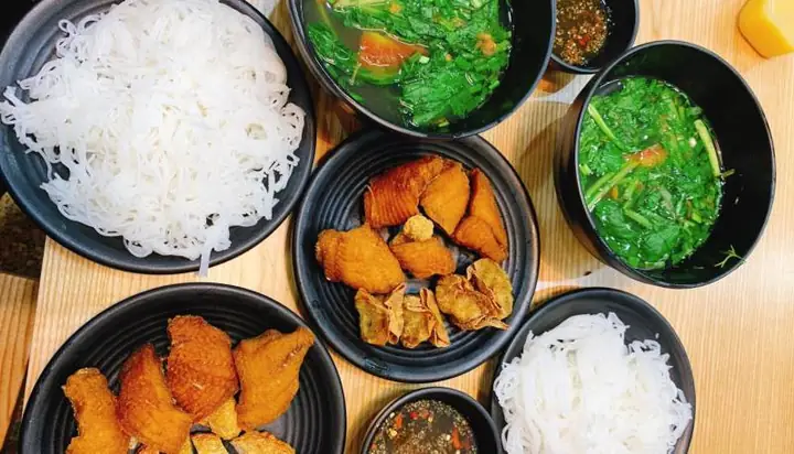 Review Bún Cá Chấm Ccg Tô Hiệu: Trải Nghiệm Món Ăn Đặc Trưng Quận Cầu Giấy