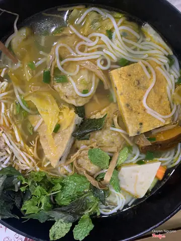 Bún Chả Cá Ông Tạ Đà Nẵng: Đánh Giá Chi Tiết Về Hương Vị, Giá Cả Và Trải Nghiệm Bún Chả Cá Ông Tạ Đà Nẵng: Đánh Giá Chi Tiết Về Hương Vị, Giá Cả Và Trải Nghiệm