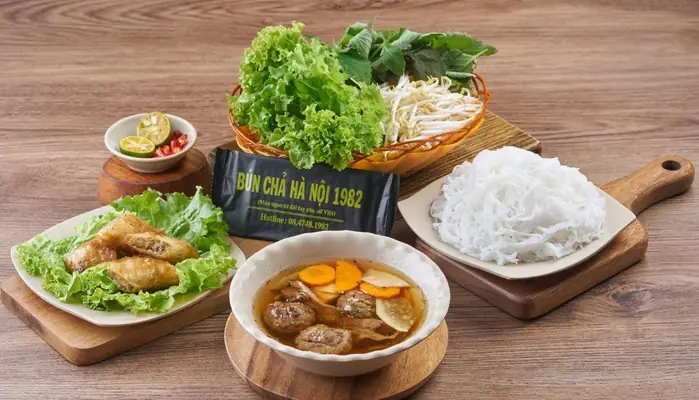 Top 5 Quán Bún Chả Hà Nội 1982: Đánh Giá Chi Tiết Nhất Top 5 Quán Bún Chả Hà Nội 1982: Đánh Giá Chi Tiết Nhất