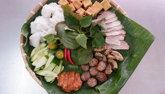 Bún Đậu Cầu Chà Và: Quán Ăn Đáng Để Thử Ở Quận 8