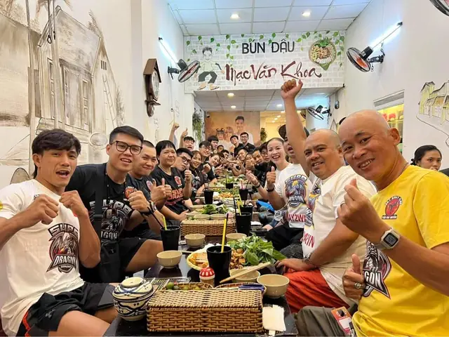 Bún Đậu Mắm Tôm Mạc Văn Khoa - Quán Ăn Nổi Tiếng Ở Sài Gòn Bún Đậu Mắm Tôm Mạc Văn Khoa - Quán Ăn Nổi Tiếng Ở Sài Gòn