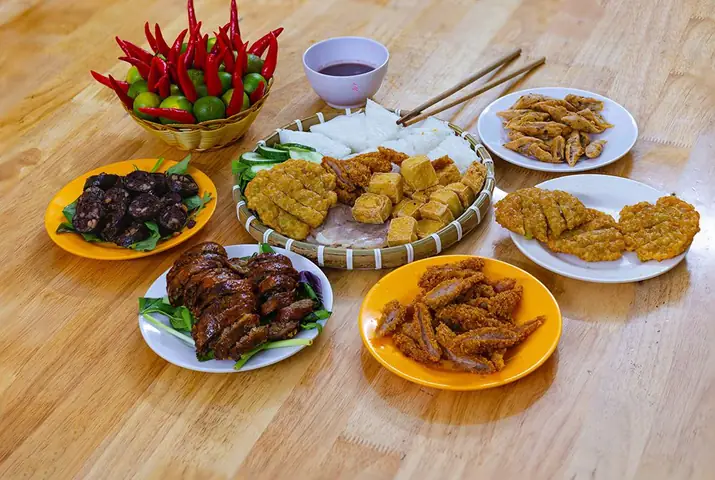 Review Tiến Hải: Bún Đậu Mắm Tôm Đậm Chất Hà Nội Ở Sài Gòn