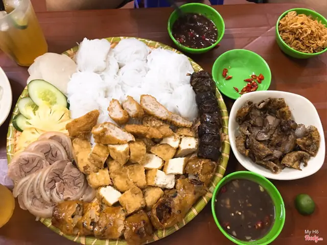 Bún Đậu Mẹt Bà Thành: Đánh Giá Toàn Diện Về Món Hương Vị Đậm Đà Hà Nội