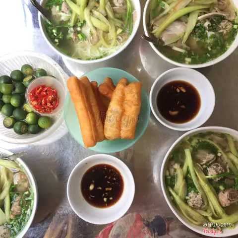 Review Chi Tiết Quán Bún Dọc Mùng Bát Đàn: Trải Nghiệm Món Ăn Đặc Trưng Phố Cổ Hà Nội Review Chi Tiết Quán Bún Dọc Mùng Bát Đàn: Trải Nghiệm Món Ăn Đặc Trưng Phố Cổ Hà Nội