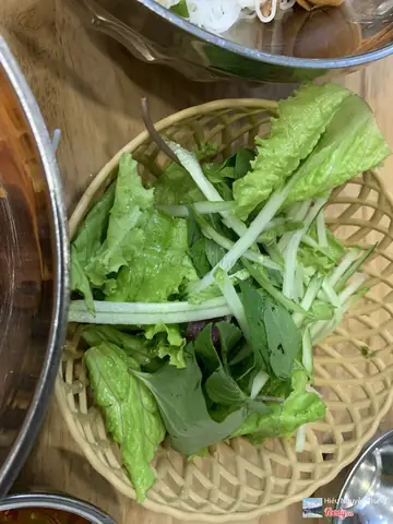 Bún Thịt Nướng Quán 339: Đánh Giá Chi Tiết Quán Ăn Bình Dân Ngon Ở Quận 10 Bún Thịt Nướng Quán 339: Đánh Giá Chi Tiết Quán Ăn Bình Dân Ngon Ở Quận 10