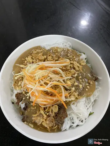 Review Quán Bún Thịt Nướng Huế Tùng Hương 5 Tô Hiến Thành: Trải Nghiệm Chân Thực