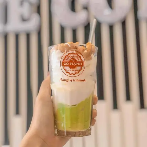 Review Chi Tiết Cà Phê Cốt Dừa Cô Hạnh Hải Phòng: Điểm Đến Không Thể Bỏ Quê