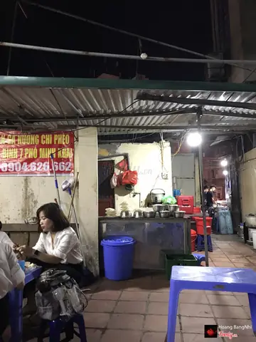 Review Chân Gà Nướng Minh Khai: Trải Nghiệm Tại Quán Chí Phèo Review Chân Gà Nướng Minh Khai: Trải Nghiệm Tại Quán Chí Phèo