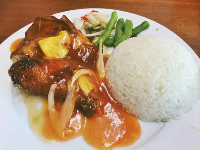 Review Cơm Gà 123 Phố Huế: Quán Cơm Gà Nổi Tiếng Hà Nội Từ 1994 Review Cơm Gà 123 Phố Huế: Quán Cơm Gà Nổi Tiếng Hà Nội Từ 1994