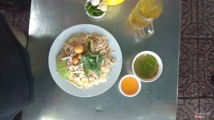 Cơm Gà Phú Yên: Hương Vị Miền Trung Đậm Đà Và Cách Làm Chuẩn