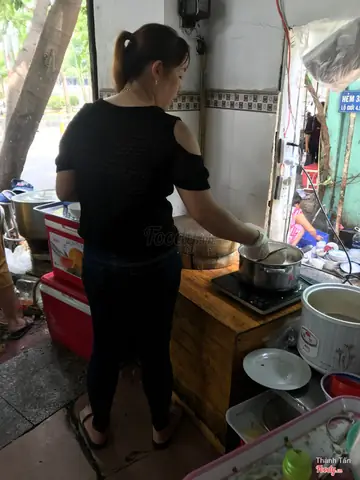 Cơm Gà Phú Yên: Hương Vị Miền Trung Đậm Đà Và Cách Làm Chuẩn