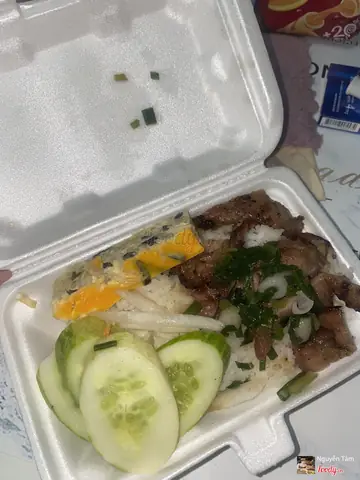 Cơm Tấm & Bún Thịt Nướng: Hương Vị Đặc Trưng Ẩm Thực Sài Gòn Cơm Tấm & Bún Thịt Nướng: Hương Vị Đặc Trưng Ẩm Thực Sài Gòn