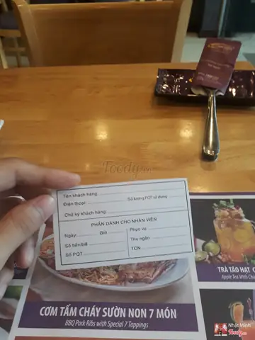 Đánh Giá Chi Tiết Cơm Tấm Cali Nguyễn Huệ: Trải Nghiệm Ẩm Thực Sài Gòn Đúng Chuẩn