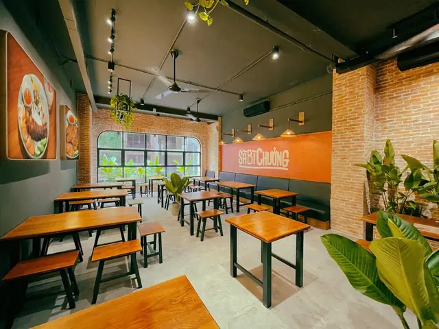 Cơm Tấm Sà Bì Chưởng: Hành Trình Từ Món Ăn Dân Dã Đến Biểu Tượng Ẩm Thực Sài Gòn Cơm Tấm Sà Bì Chưởng: Hành Trình Từ Món Ăn Dân Dã Đến Biểu Tượng Ẩm Thực Sài Gòn