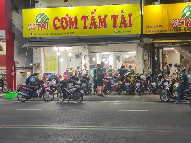 Review Cơm Tấm Tài Gò Vấp: Trải Nghiệm Ẩm Thực Sài Gòn Đầy Hấp Dẫn