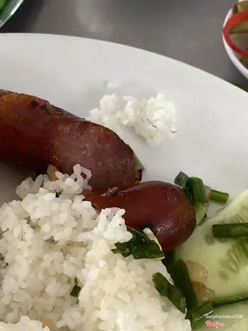 Đánh Giá Chi Tiết Quán Cơm Tấm Thuận Kiều - Út Tịch: Trải Nghiệm Thực Tế Và Phân Tích Chuyên Sâu