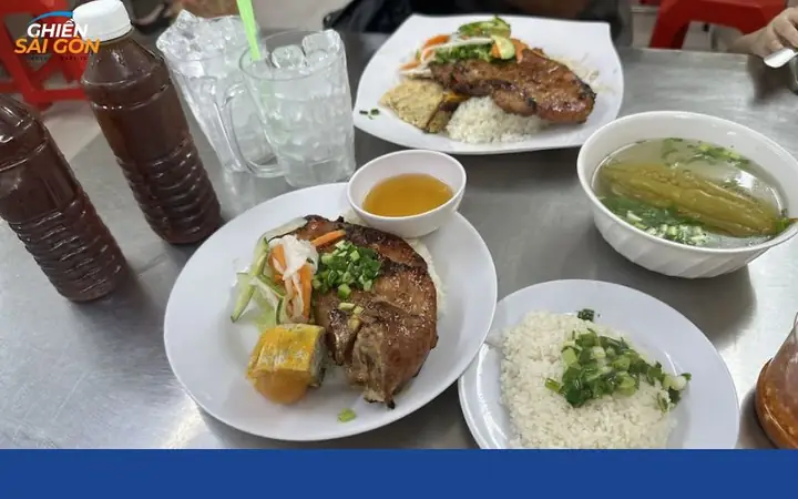 Cơm Tấm Tuyết Cây Gõ Quận 6: Đánh Giá Chi Tiết Và Trải Nghiệm Thực Tế