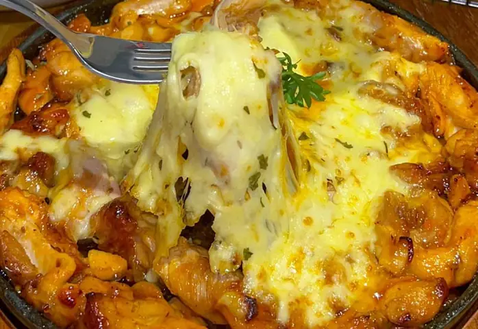 Đánh Giá Don Chicken Hồ Tùng Mậu: Nhà Hàng Gà Nướng Hàn Quốc Đáng Thử Ở Quận 1?