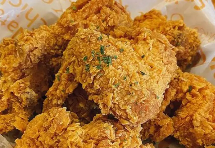 Đánh Giá Don Chicken Hồ Tùng Mậu: Nhà Hàng Gà Nướng Hàn Quốc Đáng Thử Ở Quận 1?