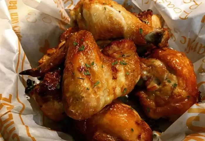 Đánh Giá Don Chicken Hồ Tùng Mậu: Nhà Hàng Gà Nướng Hàn Quốc Đáng Thử Ở Quận 1?