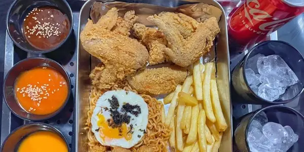 Gà Rán Đà Nẵng: Khám Phá Quán Ò Ó O Và Những Địa Chỉ Ngon Nhất