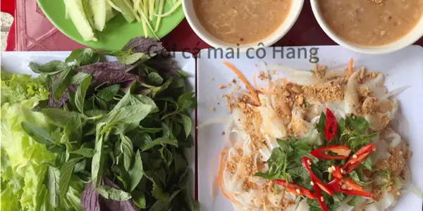 Gỏi Cá Mai Nha Trang: Đặc Sản Hấp Dẫn Từ Quán Cô Hằng