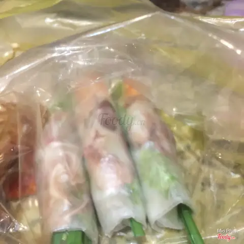 Gỏi Cuốn Lê Văn Sỹ: Đánh Giá Toàn Diện Quán Ăn Vặt Nổi Tiếng Quận 3