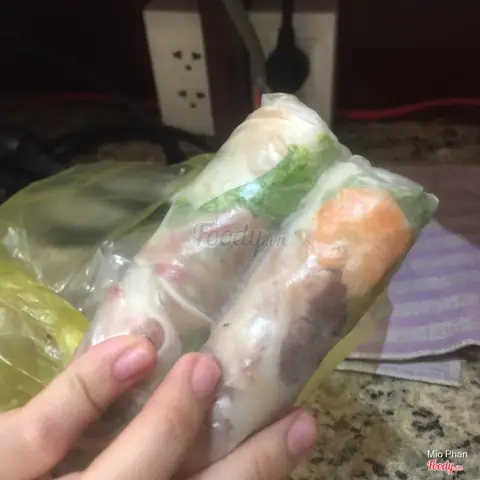 Gỏi Cuốn Lê Văn Sỹ: Đánh Giá Toàn Diện Quán Ăn Vặt Nổi Tiếng Quận 3
