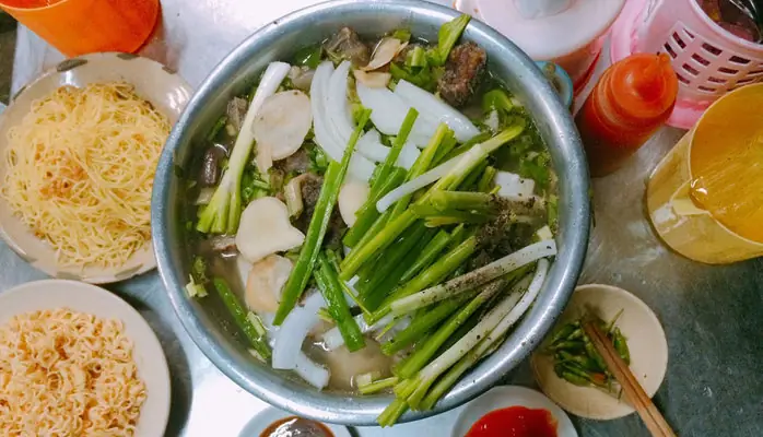 Hai Đắc Hải Sản & Lẩu: Đánh Giá Chi Tiết Và Thông Tin Cần Biết