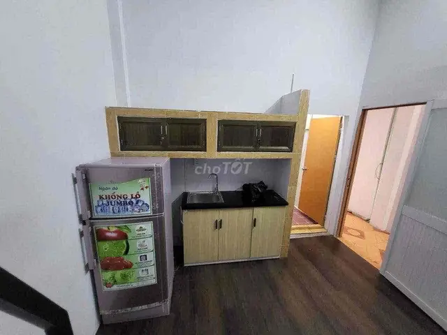 Review Chi Tiết Phòng Trọ 354 Lý Thường Kiệt, Quận 10: Giá 4.2 Triệu, Tiện Nghi Đầy Đủ Cho Sinh Viên & Người Đi Làm