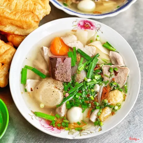 Hoành Thánh Lá Cô Tám: Quán Ăn Đậm Chất Truyền Thống Ở Quận 3 Hoành Thánh Lá Cô Tám: Quán Ăn Đậm Chất Truyền Thống Ở Quận 3