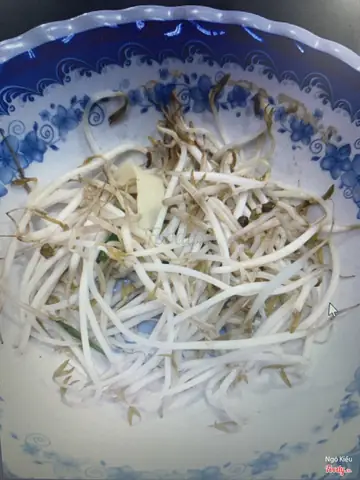 Hoành Thánh Lá Cô Tám: Quán Ăn Đậm Chất Truyền Thống Ở Quận 3 Hoành Thánh Lá Cô Tám: Quán Ăn Đậm Chất Truyền Thống Ở Quận 3