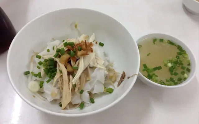 Hủ Tiếu Cá Nam Lợi: Hương Vị Gắn Liền Với Ký Ức Sài Gòn 60 Năm