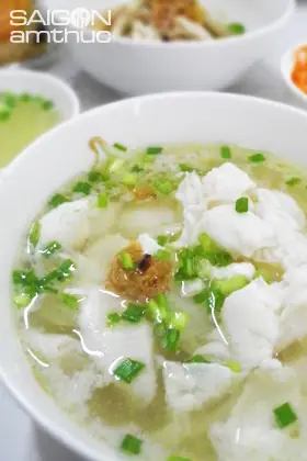 Hủ Tiếu Cá Nam Lợi: Hương Vị Gắn Liền Với Ký Ức Sài Gòn 60 Năm