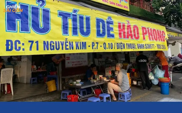 Đánh Giá Chi Tiết Quán Hủ Tiếu Dê Hào Phong: Trải Nghiệm 20 Năm Lâu Đời